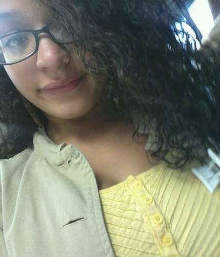 TruelyYoursx333's profile picture. Very few BUT close friends , music , phone , hell of a smoker & a bit of a drinker :*