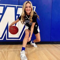 lexi.tbates (@lexi_tbates12) 's Twitter Profile