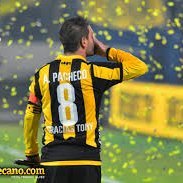 Hincha del Club Atlético Peñarol ⚽🏀🏉🏄🏐🤾🥋🥊 y nada más!!!!!🖤💛🖤💛