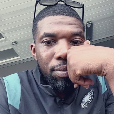 Up and coming DJ! I am inevitable! F**k yo algorithm!🖕🏾cancer! Dedicated dad #Flyeaglesfly #GoSpursGo