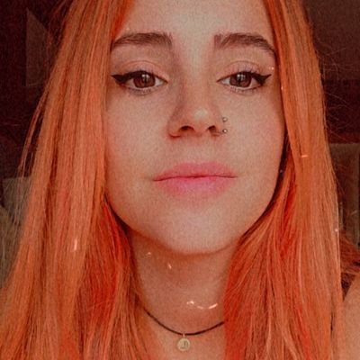 laura__04's profile picture. 🏂  • 🎾 • 🍻 • 🍣🍜 • 💄 • 🐺 •