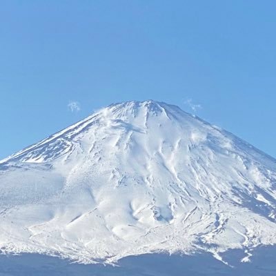 自由気ままに生きる！食べる事大好き！お肉！寿司！ラーメン！旅行🏝️