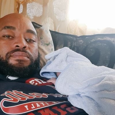 nakeli_ntja's profile picture. I'm just me doing me and not afraid of saying what's on mind