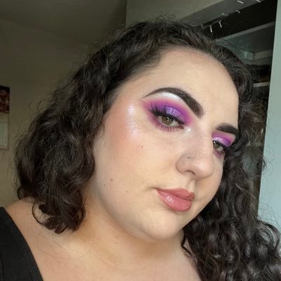 CatRobinson1998's profile picture. just a raging dumpster fire at this point (she/they, 26) (CT/Chicago)