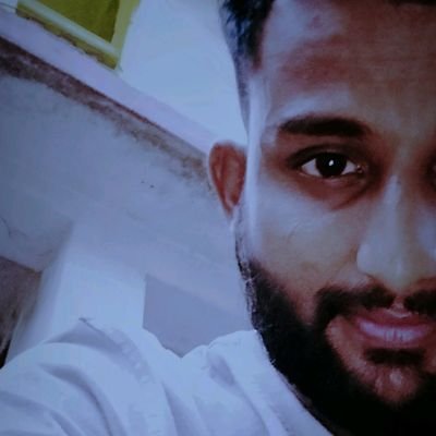 BalkurVinu's profile picture. real eyes realize real lies...