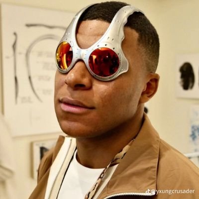 LucasZayas19's profile picture. 