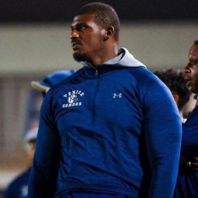 Official Twitter of Santa Monica College-Linebackers Coach-Venice High School(CA) Defensive/Recruiting Coordinator-UNLV Alumnus #KK44 #TMC #24MambaMentality8