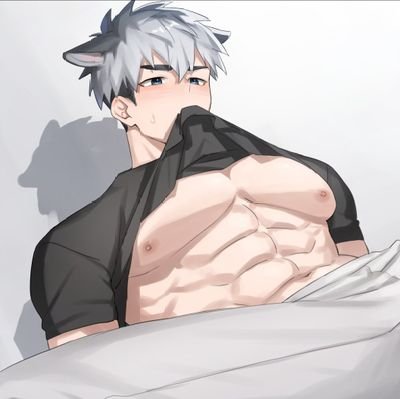 foxday_45's profile picture. สวัสดีง้าบ วันวานะงับ🥺