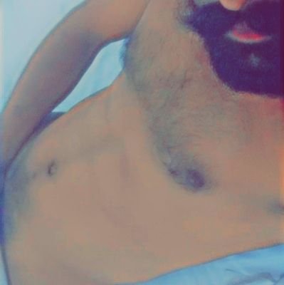 follow me guys and retweet my post .top boy from punjab dm for date 18+