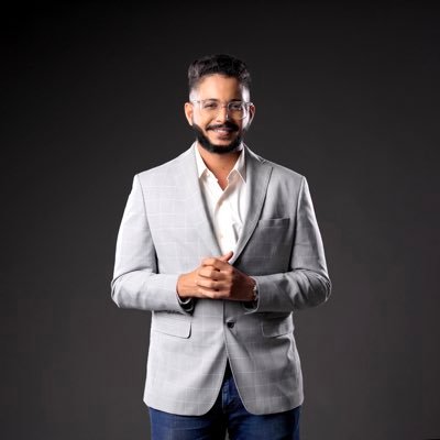 shawnkenn3th's profile picture. Computer Engineer | Musician | Bacon Enthusiast