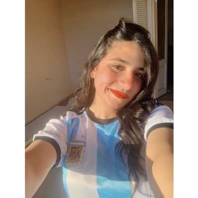 Al Ahly♥️||FC Barchelona🇪🇸||Man City|| وانا يا ميسي مستعد للزود عنك لتقبل سهامهم بدلاً منك وضربهم بدلاً لأخر رمق💙🌍