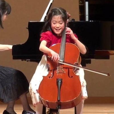 (19) Cello 👧🏻🇯🇵 英和→桐朋SD / 立教心理 2年