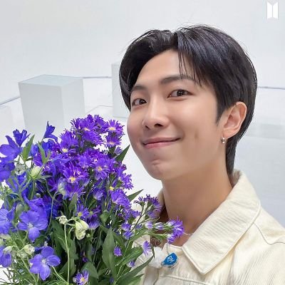 No worries at least this planet has Namjoon ♡
@BTS_twt is My Universe 🌌
She/her. Enjoy with me~