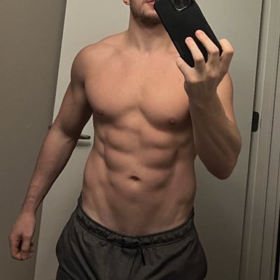 | DMs welcome! | STRAIGHT | Travel | It almost reaches my chest💪🏻 DM TO COLLAB🔞