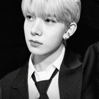 shxrovie (@shin463214721) 's Twitter Profile