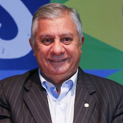 Engenheiro Civil e Advogado com mestrado em Direito Público. Reeleito para o quarto mandato de Deputado Federal pelo @ptcearaoficial.