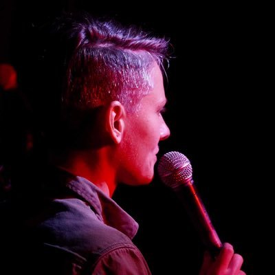 comedian and host of the Politically Non-binary podcast - Ellen DeGenderless special on YT link in 🌲below