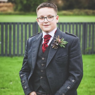 Killie Born and Bred Loves Sports But football is favourite Support Leeds and Killie