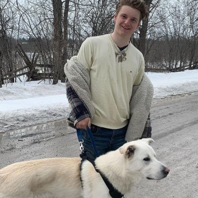 Hawkwatchdotdog's profile picture. Dog enthusiast, training and walking in the Kanata area. Love chess and the outdoors. Click the link below for bookings and more information.