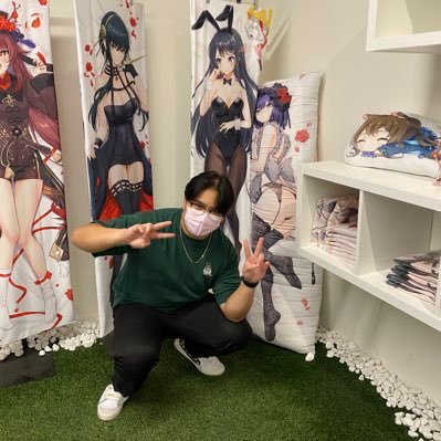 rjprizzy's profile picture. 😕