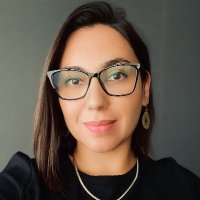 Adriana Carvalho (@indeedadriana) 's Twitter Profile
