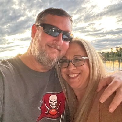 therealslippery's profile picture. Just an average guy living an average life trying to learn extraordinary things.