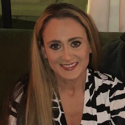 DebraCh73883379's profile picture. 