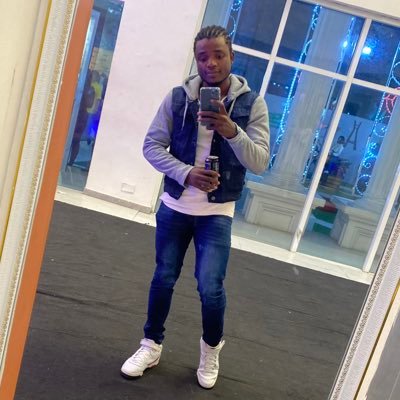 Hemzee3's profile picture. ........ #mercedesbenz #catalunya #healthbro