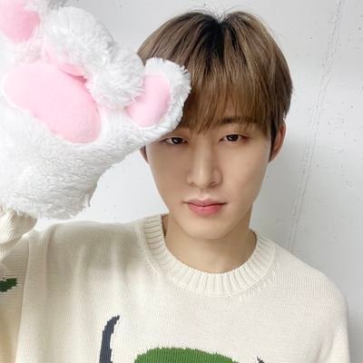 nixingx75768393's profile picture. keep hoping for more on wet pillows🍀