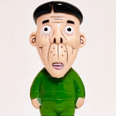 plumyoung's profile picture. 