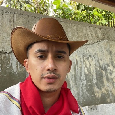 TheProductParce's profile picture. Product Manager | Tech enthusiast | Liverpool Fanatic | 🇨🇴 🇺🇸| 🏠NJ / MIA