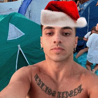 _fucktomorrow's profile picture. mi chiamo cosimo e bla bla bla E DEVO MIGLIORÀ A DISEGNARE MANNACCIALAMADONNA