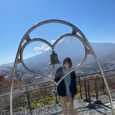 miyu_ume_421's profile picture. 東京住みの24歳・フリーランスに向けてAfter Effects勉強中！土日祝は結婚式のエンドロールを制作する仕事して生活しています(Premier Pro使用中)目標は動画のお仕事で生活すること💪