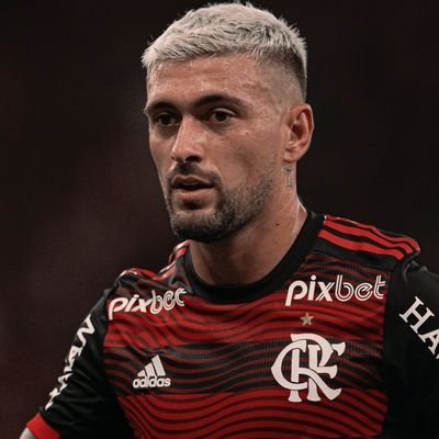 esse perfil so serve a • @flamengo @GiorgiandeA @neymarjr @Cristiano @gabigol