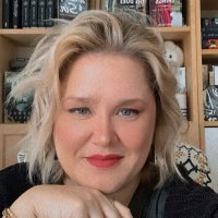 Emily Rath | Find me on IG and Tiktok (@emilyrathbooks) 's Twitter Profile