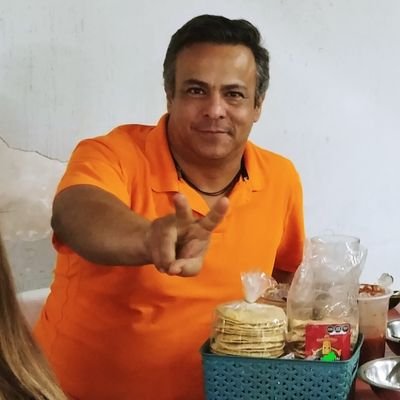 Ciudadano comprometido en contribuir desde mi trinchera y entorno, con acciones que lleven a México, a ser un país más productivo, equitativo y democrático!