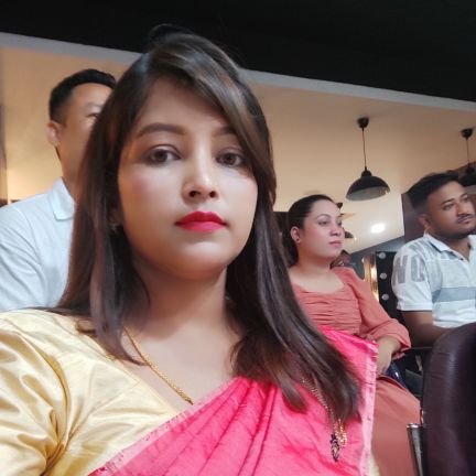 Hello my dears,I am Dipanjali from Assam,I am a professionals makeup artist,And hair dresser..pls follow and like my dears....