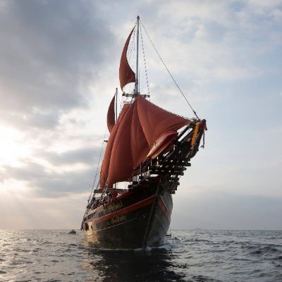 The most TRADITIONAL and UNIQUE liveaboard diving experience in Thailand's ANDAMAN SEA and Myanmar's MERGUI ARCHIPELAGO.