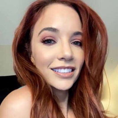 michelehtfld's profile picture. 