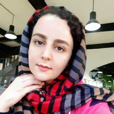 omi_zahra's profile picture. 