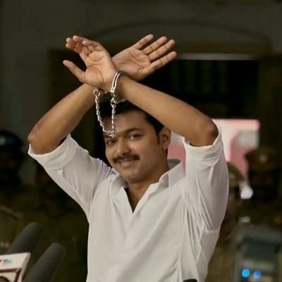 അൻപായിറുന്താലും സെറി..
ആപ്പായിറുന്താലും സെറി..
നല്ല പെറുസാ വെക്കണം അപ്പോതാ എന്നേക്കുമാ നമ്മ മറക്കമാട്ടാങ്കേ🔥