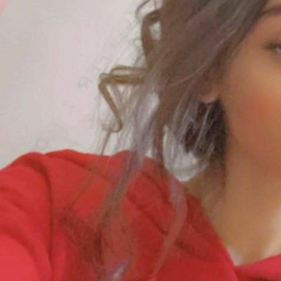 سيدة نفسي ومن لا تعجبه افعالي فهذه مشكلته احب الهدوء وكل شي يدعوا للتأمل هذة انا باختصار