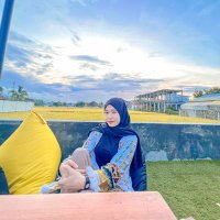 Rinarin (@imrina_) 's Twitter Profile