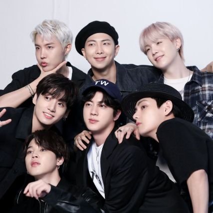 𝐘𝐨𝐮'𝐫𝐞 𝐭𝐡𝐞 𝐥𝐚𝐬𝐭 𝐫𝐞𝐚𝐬𝐨𝐧 𝐅𝐨𝐫 𝐦𝐞
 𝐰𝐡𝐨 𝐰𝐚𝐬 𝐬𝐭𝐚𝐧𝐝𝐢𝐧𝐠 𝐚𝐭 𝐭𝐡𝐞 𝐞𝐝𝐠𝐞 𝐨𝐟 𝐭𝐡𝐞 𝐜𝐥𝐢𝐟𝐟
☆‧𝑩𝑻𝑺‧♡