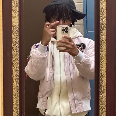 nolimitmirr__'s profile picture. “thank you for your cooperation”