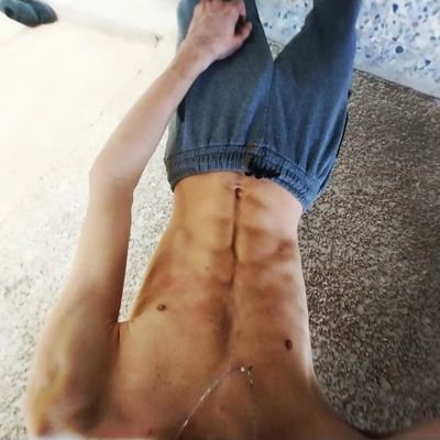 فحل نحيف ابيض عمري 20