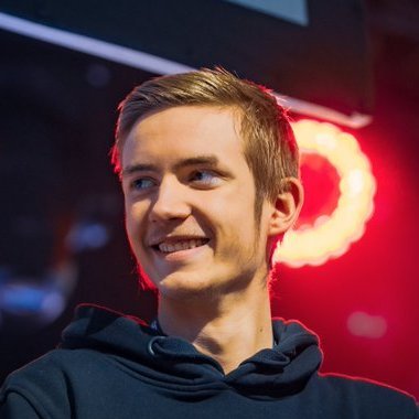 retired Valorant player previously @ATNattax @PENTA_Sports @OvationEsports
sometimes at @valleague_dach + @redbullGER