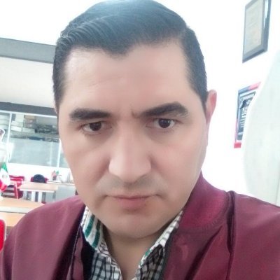 instructor, pedagogo... soy un filósofo de la vida contemporÔnea... me gusta la música, el vino y las estrellas reflejadas en tus ojos.