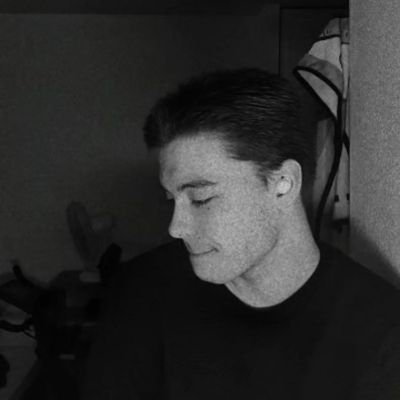 LebrunTho3's profile picture. 