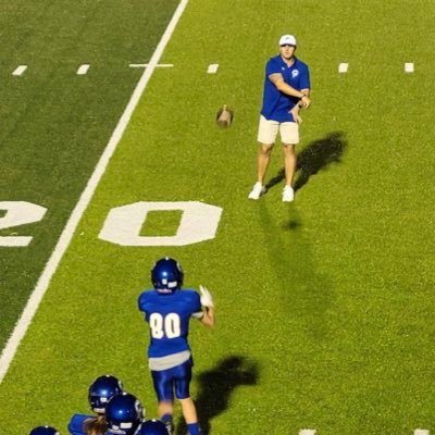 Believer ✝️ Coach 🏈 Golfer 🏌️♂️ “The son of God became a man to enable men to become sons of God” - C.S. Lewis